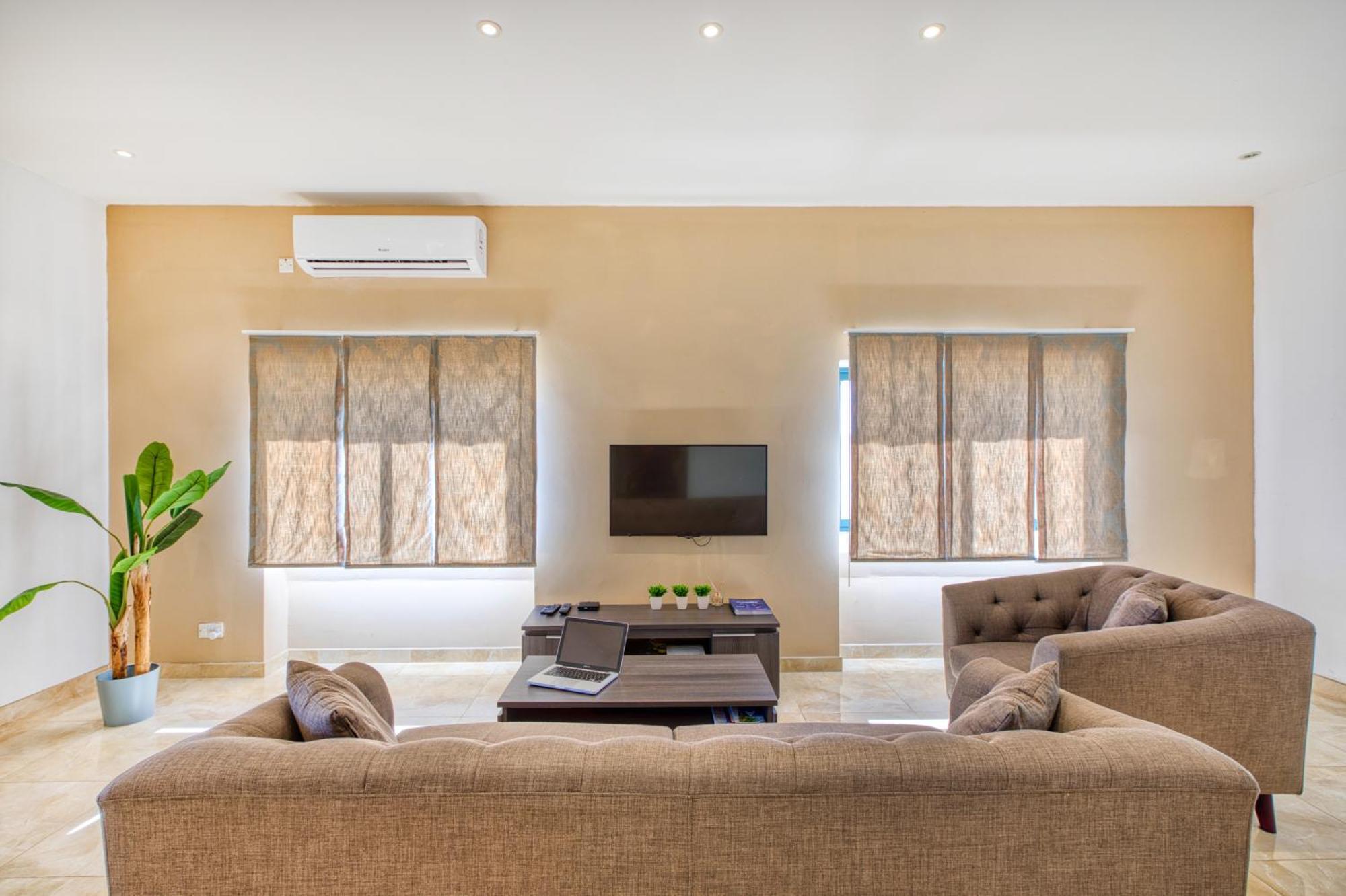 Spacious, Bright, Valley & Sea View Maisonette Xagħra Kültér fotó